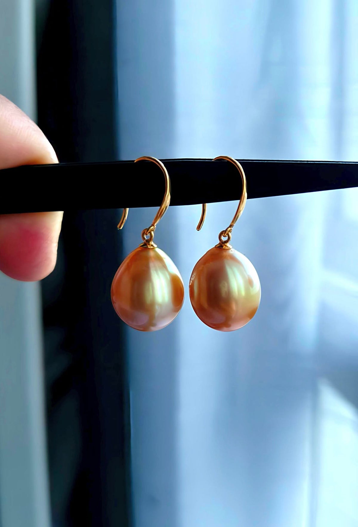 36 Ratti Gold South Sea Myiek Pearl Earrings
